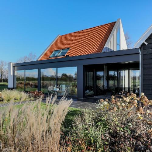 Vrijstaande woning met garage in Noordgouwe