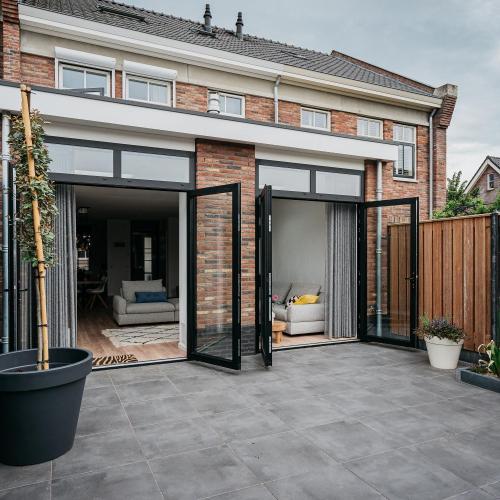 Aanbouw aan woning