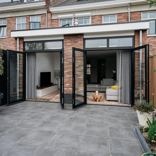 Aanbouw aan woning